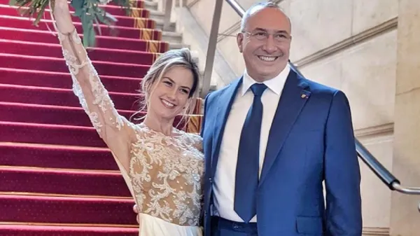 Altaír Jarabo y su esposo Fréderic García