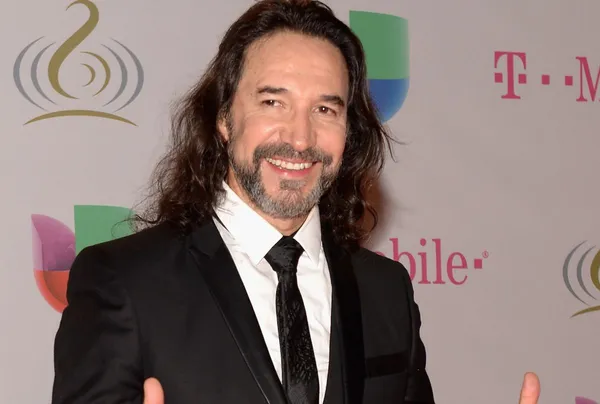 Las hijas más pequeñas de Marco Antonio Solís conquistan las redes sociales.