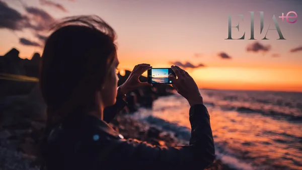 Mujer tomando fotos (Foto: Google)