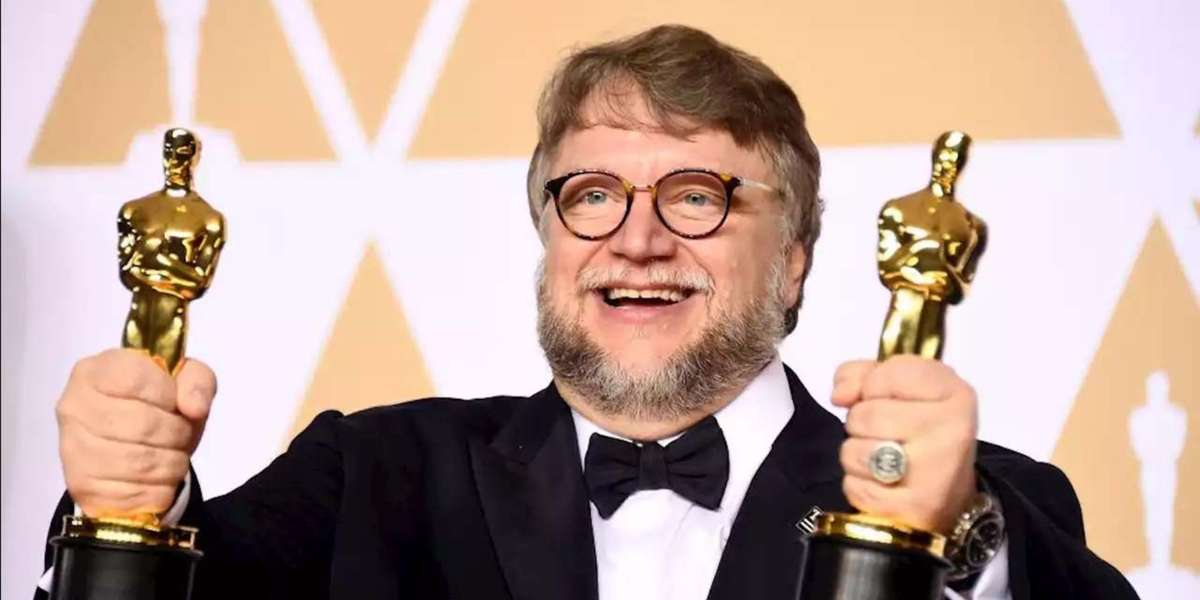 El cineasta mexicano Guillermo del Toro se llevó su tercer Oscar y esta fue su reacción