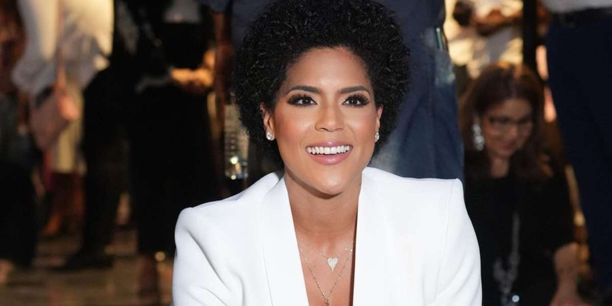 La famosa presentadora dominicana no la ha tenido nada fácil, este fue su primer sueldo