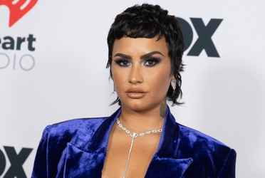 Demi Lovato sorprendió con su nuevo look tras su salida de rehabilitación, luce irreconocible. 