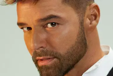 Las redes reviven el momento en que Ricky Martin vendió un beso por más de $ 1 millón de pesos