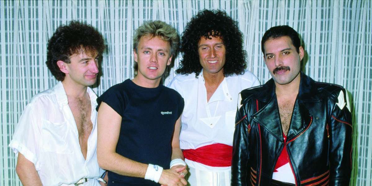 Cuándo murió Freddie Mercury y cuál fue la razón